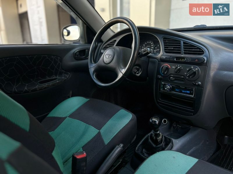 Седан Daewoo Lanos 2003 в Николаеве