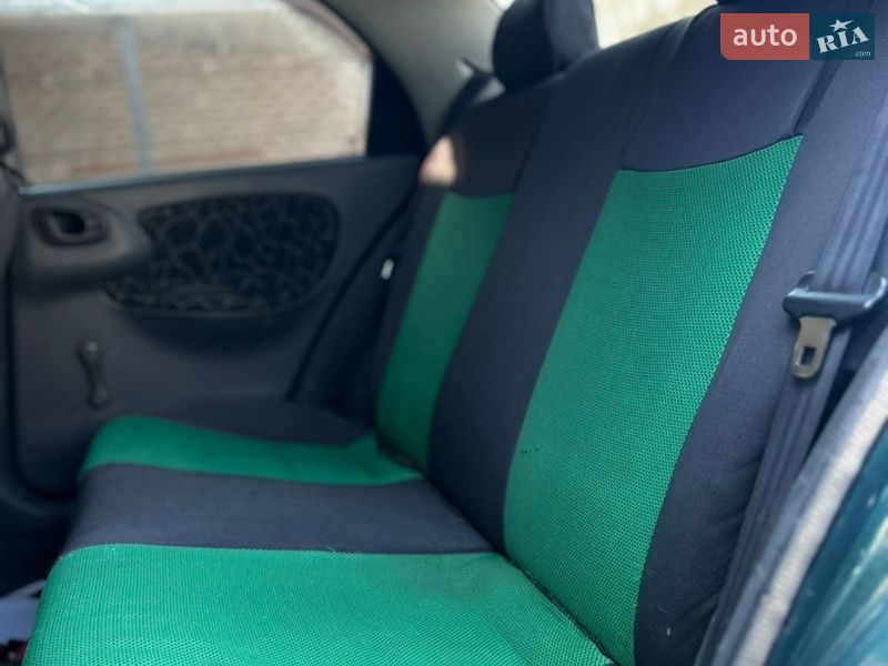 Седан Daewoo Lanos 2003 в Николаеве