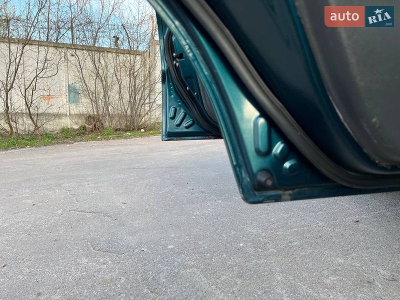 Седан Daewoo Lanos 2003 в Житомирі