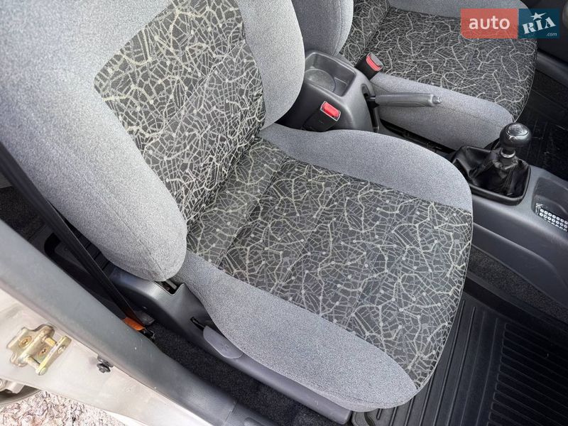 Седан Daewoo Lanos 2004 в Кременчуге