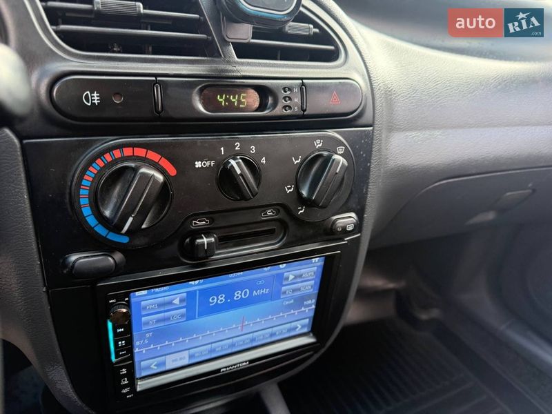 Седан Daewoo Lanos 2004 в Кременчуге