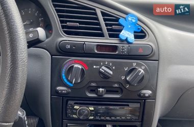 Седан Daewoo Lanos 2011 в Рокитному