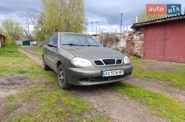 Седан Daewoo Lanos 2003 в Краснограді