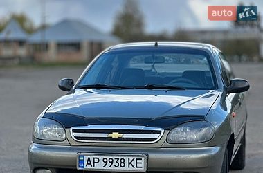 Седан Daewoo Lanos 2004 в Коропі