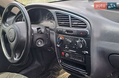 Седан Daewoo Lanos 2003 в Макарові
