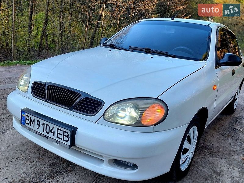 Седан Daewoo Lanos 2004 в Тростянці