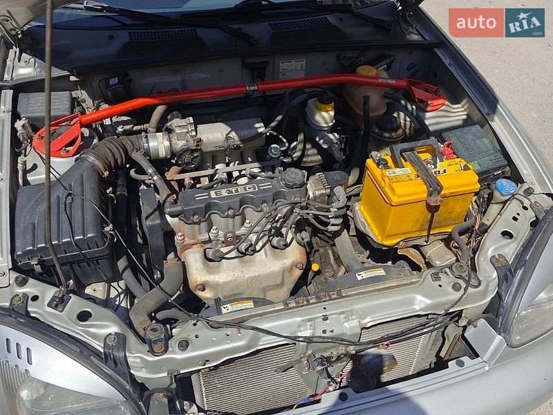 Седан Daewoo Lanos 2003 в Дніпрі