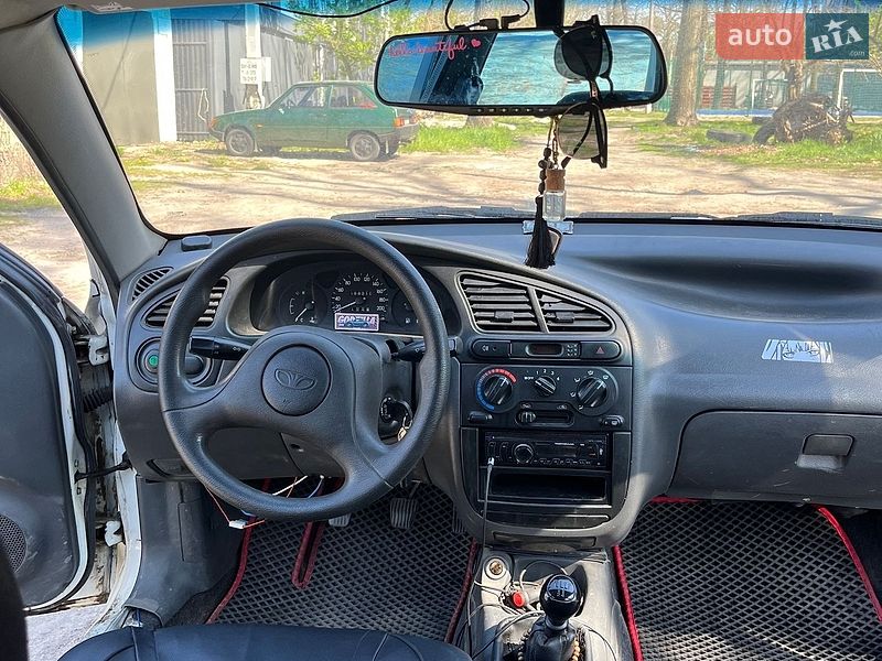 Седан Daewoo Lanos 2004 в Ирпене
