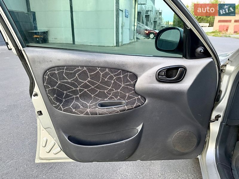 Седан Daewoo Lanos 2006 в Одессе