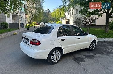 Седан Daewoo Lanos 2004 в Киеве