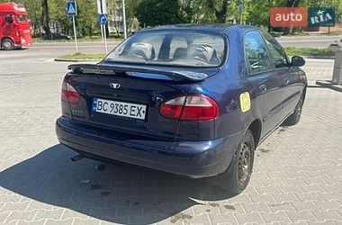 Седан Daewoo Lanos 2004 в Львове