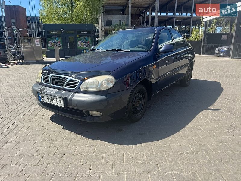 Седан Daewoo Lanos 2004 в Львове