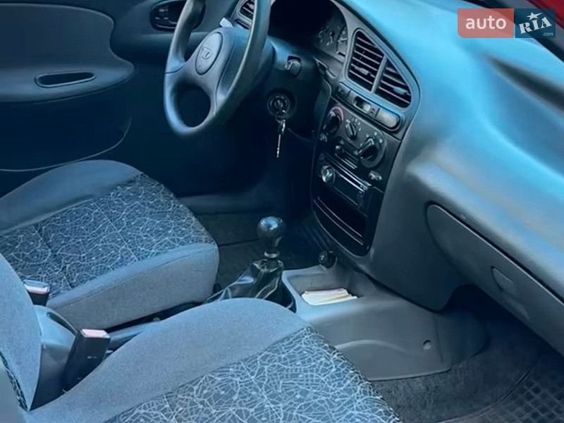 Седан Daewoo Lanos 2008 в Киеве