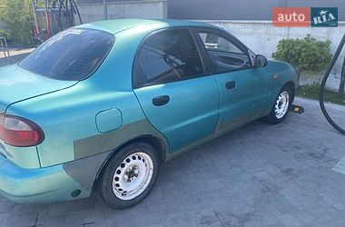 Седан Daewoo Lanos 1998 в Львове