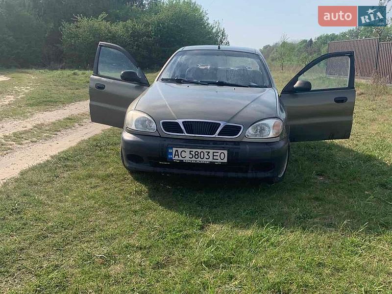 Седан Daewoo Lanos 2004 в Ковеле