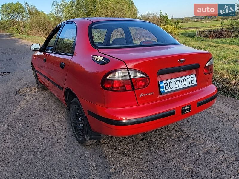 Седан Daewoo Lanos 2008 в Великих Мостах