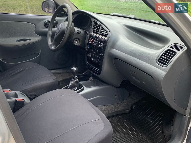 Седан Daewoo Lanos 2008 в Харькове