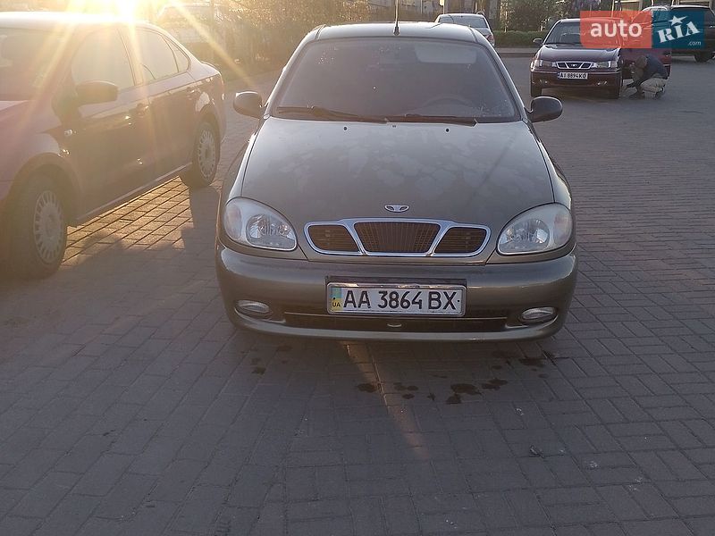 Седан Daewoo Lanos 2006 в Киеве