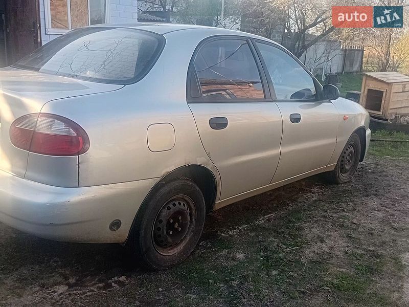 Седан Daewoo Lanos 2007 в Мошнах