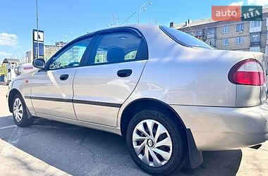Седан Daewoo Lanos 2004 в Киеве