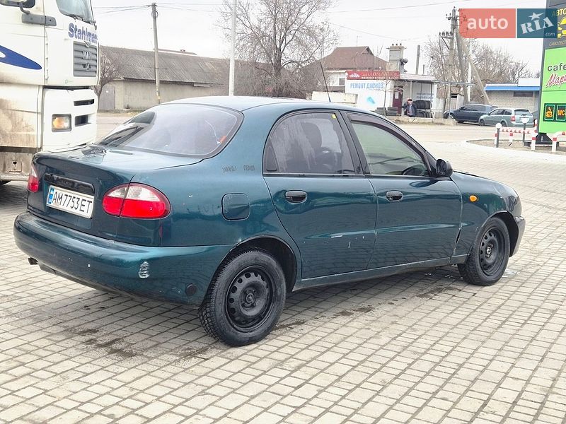 Седан Daewoo Lanos 2005 в Дніпрі