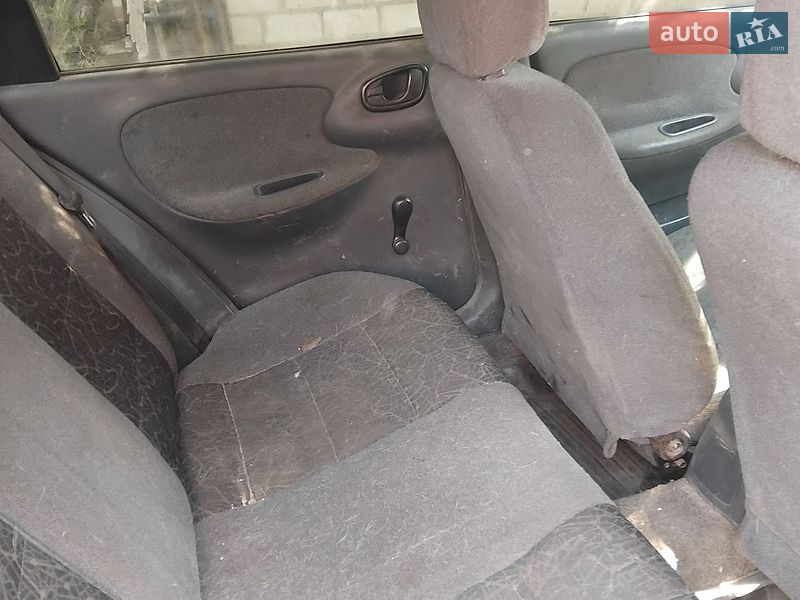 Седан Daewoo Lanos 2005 в Запоріжжі