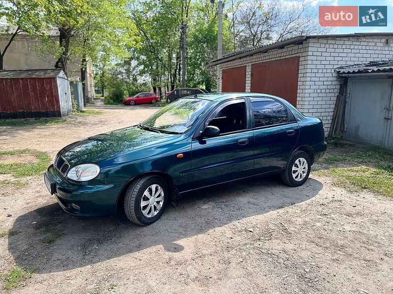 Седан Daewoo Lanos 2003 в Харькове