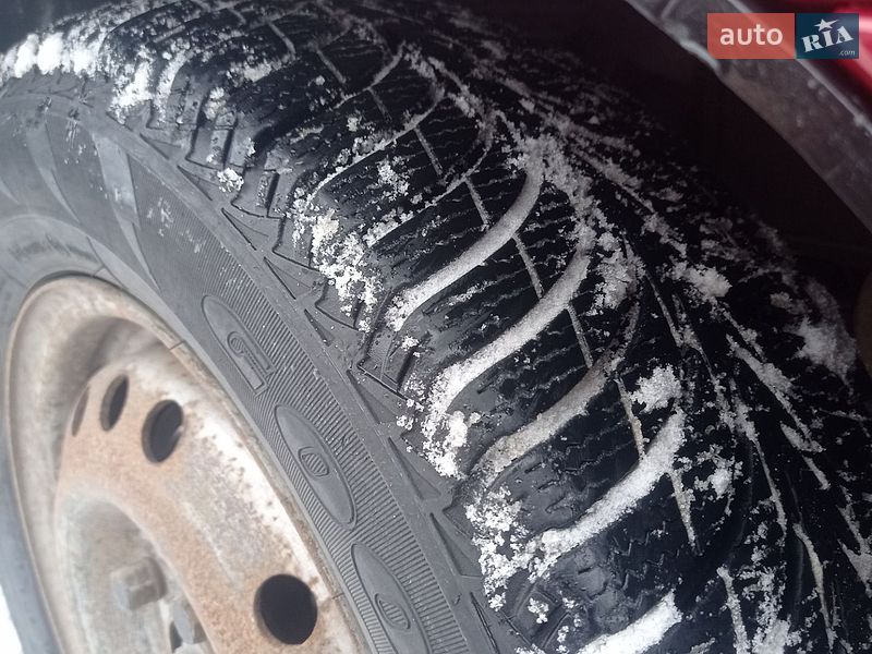 Седан Daewoo Lanos 2006 в Новому Розділі