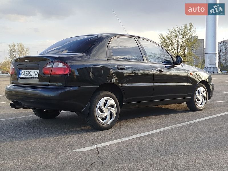 Седан Daewoo Lanos 2009 в Києві
