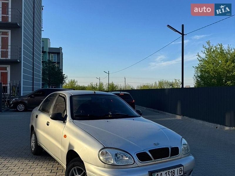 Седан Daewoo Lanos 2008 в Києві