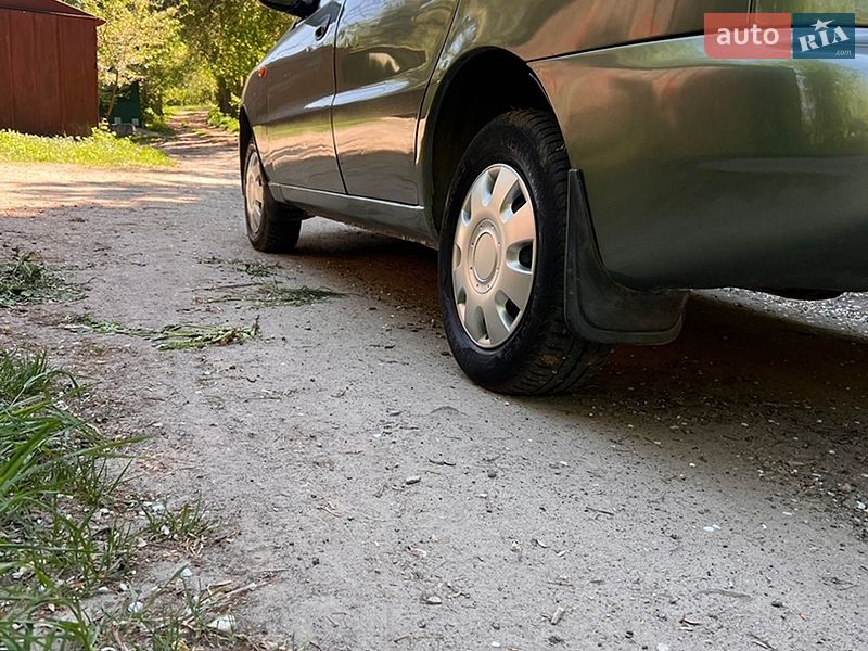 Седан Daewoo Lanos 2008 в Києві