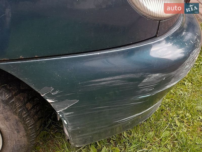 Седан Daewoo Lanos 2003 в Лужанах