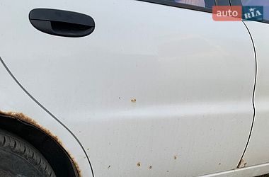 Седан Daewoo Lanos 2000 в Дніпрі