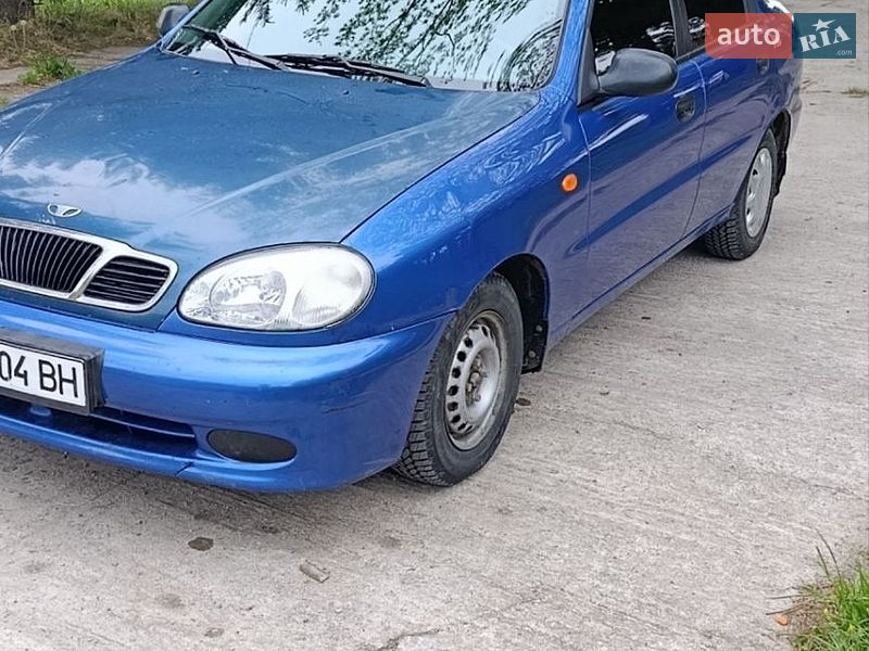 Седан Daewoo Lanos 2008 в Львові