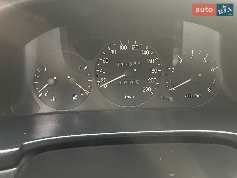 Седан Daewoo Lanos 2001 в Києві