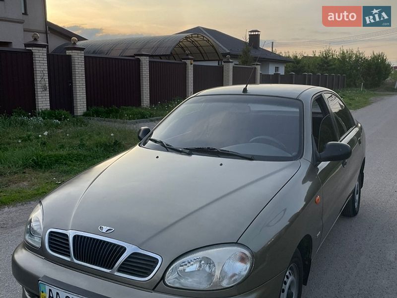Седан Daewoo Lanos 2004 в Борисполе