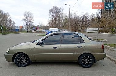 Седан Daewoo Lanos 2004 в Киеве