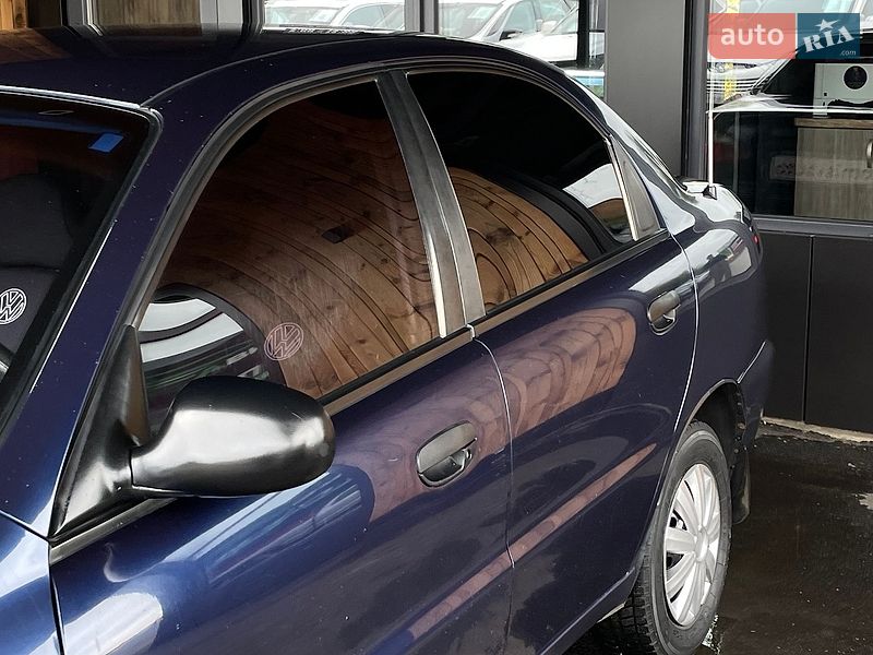 Седан Daewoo Lanos 2001 в Вінниці