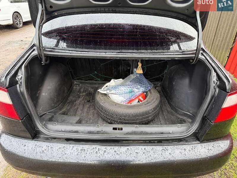 Седан Daewoo Lanos 2008 в Буче