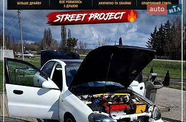 Седан Daewoo Lanos 1998 в Диканьке
