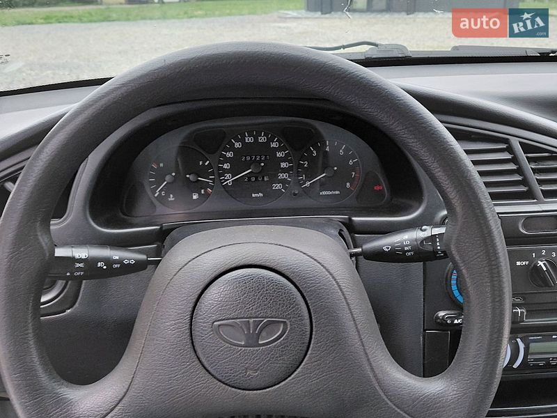 Седан Daewoo Lanos 2003 в Ивано-Франковске