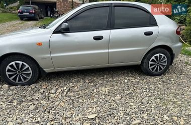 Хетчбек Daewoo Lanos 2006 в Чернівцях