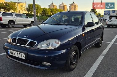 Седан Daewoo Lanos 2003 в Киеве