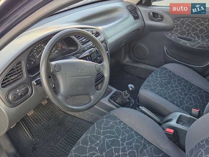 Седан Daewoo Lanos 2003 в Києві