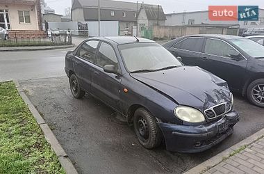 Седан Daewoo Lanos 2004 в Киеве