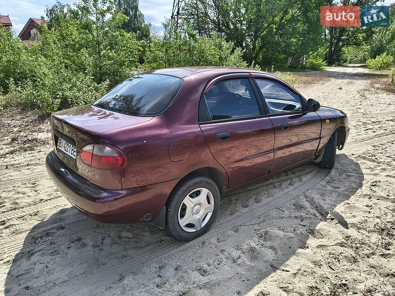 Седан Daewoo Lanos 2009 в Полтаве