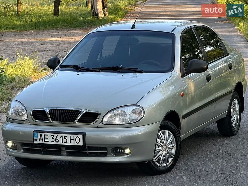 Седан Daewoo Lanos 2010 в Дніпрі