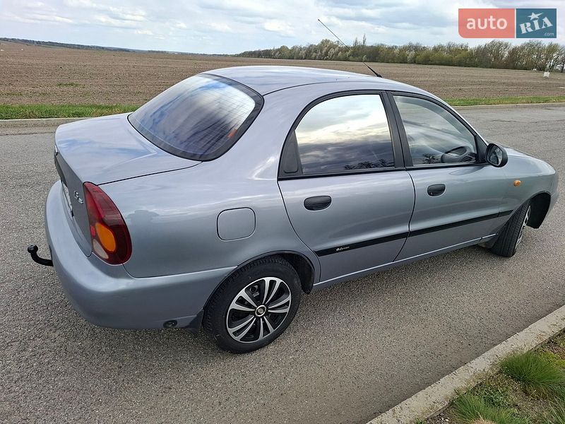 Седан Daewoo Lanos 2011 в Немирове