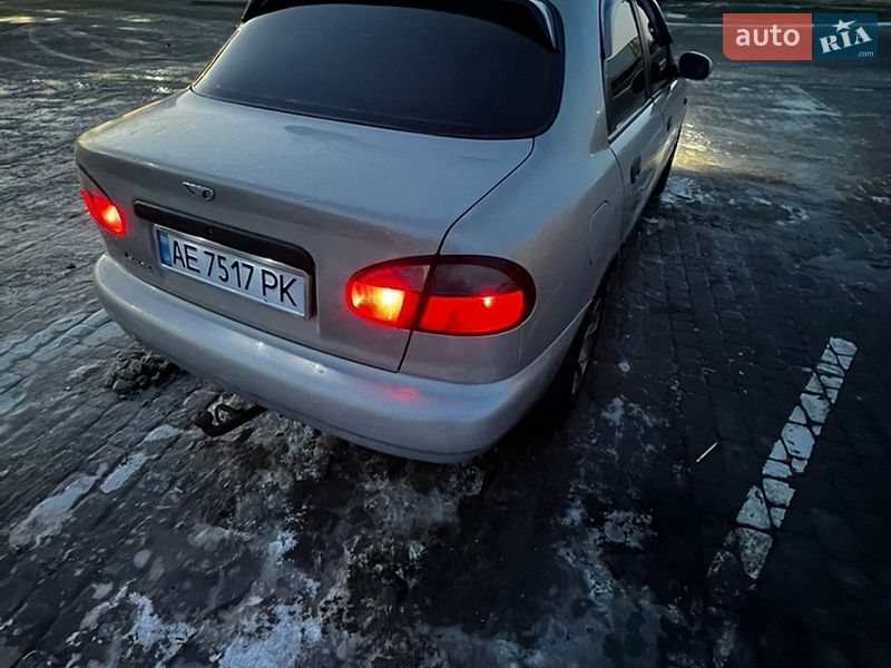 Седан Daewoo Lanos 2008 в Дніпрі