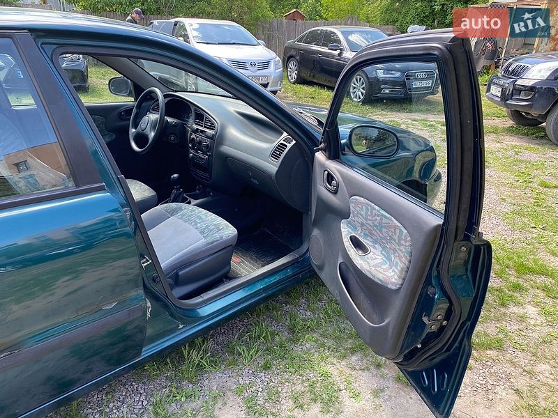 Седан Daewoo Lanos 1998 в Києві